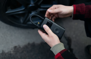 TurboAir™ Wireless Tire Inflator