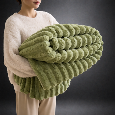 CloudSoft™ Cozy Bubble Plush Blanket – Ultra-Soft Warm Comfort for Home & Relaxation